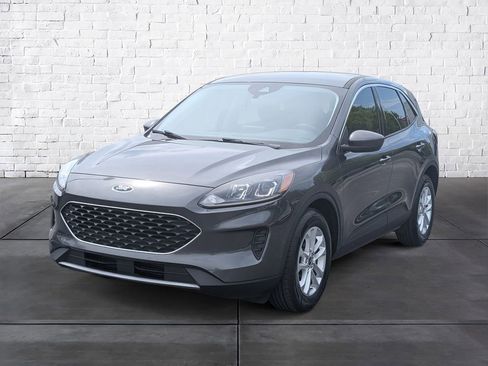 Used 2020 Ford Escape SE image 4