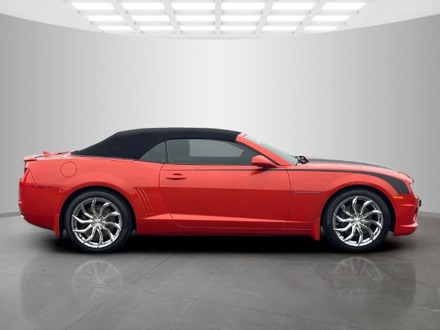 Used 2013 Chevrolet Camaro SS w/ RS Package RWD image 8