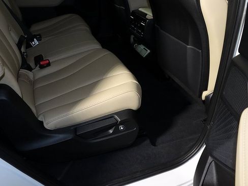 Certified 2026 Acura MDX SH-AWD image 33