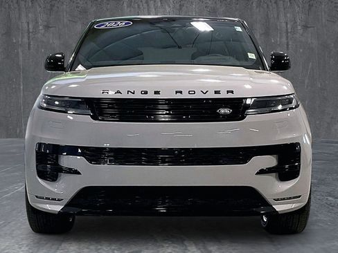 Used 2026 Land Rover Range Rover Sport Dynamic SE AWD/4WD image 2