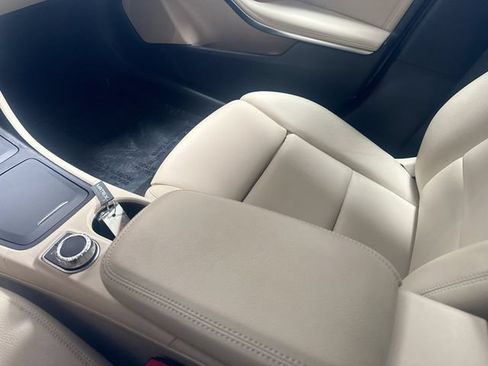 Used 2016 Mercedes-Benz GLA 250 image 23