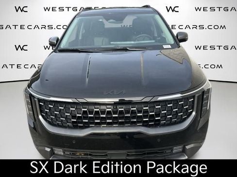 New 2026 Kia Carnival SX w/ SX Dark Edition Package image 2