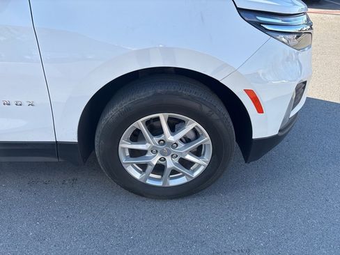 Used 2024 Chevrolet Equinox LT image 5