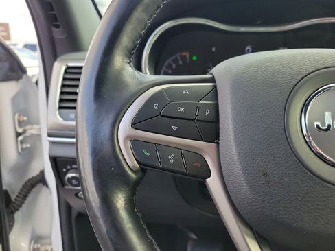 Used 2020 Jeep Grand Cherokee Limited image 22