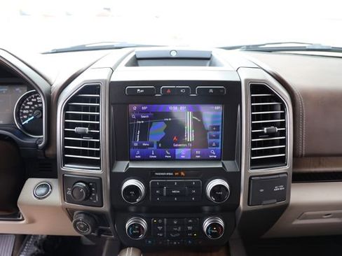 Used 2020 Ford F150 Limited w/ Trailer Tow Package AWD/4WD image 17