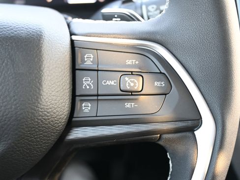 New 2026 Jeep Grand Cherokee Laredo X AWD/4WD image 10
