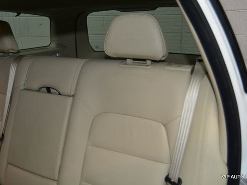 Used 2015 Volvo XC70 T5 Premier image 22