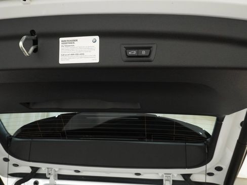 Certified 2023 BMW X1 xDrive28i w/ Convenience Package image 6