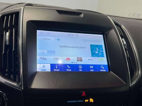 Used 2020 Ford Edge Titanium FWD image 30