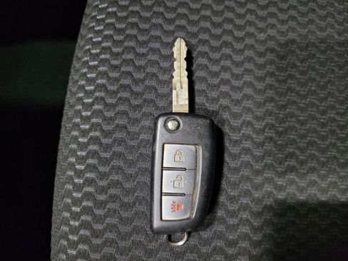 Used 2018 Nissan Rogue Sport S w/ S Appearance Package image 32