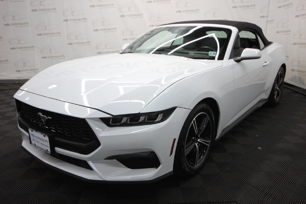 Used 2024 Ford Mustang Premium RWD image 1