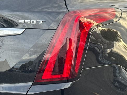 Used 2025 Cadillac XT5 Premium Luxury w/ LPO, Red Accent Package FWD image 46