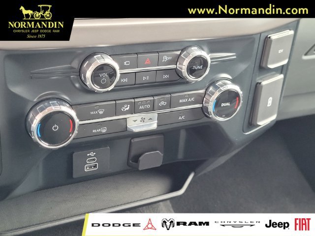 Used 2025 Ford F150 XLT w/ Equipment Group 301A Standard AWD/4WD image 11