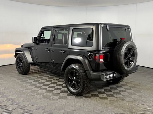 Used 2023 Jeep Wrangler Unlimited Sport AWD/4WD image 10