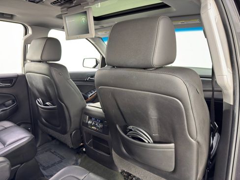 Used 2015 Chevrolet Suburban LTZ image 40
