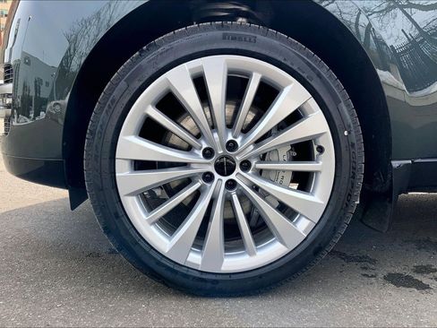 New 2026 Land Rover Range Rover SE image 11