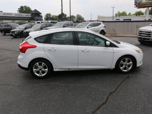 Used 2014 Ford Focus SE image 9
