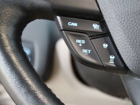 Used 2018 Ford Escape SEL w/ Canadian Touring Package AWD/4WD image 17