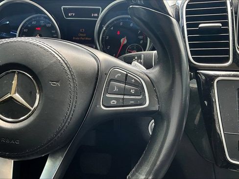 Used 2018 Mercedes-Benz GLS 550 4MATIC w/ Driver Assistance Package image 12