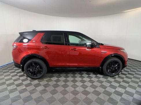 New 2025 Land Rover Discovery Sport Dynamic SE image 7