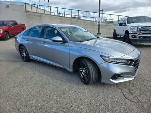 Used 2021 Honda Accord Touring image 4
