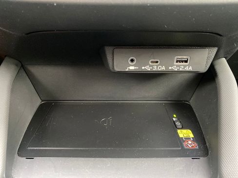 Certified 2025 Subaru Forester Touring image 47