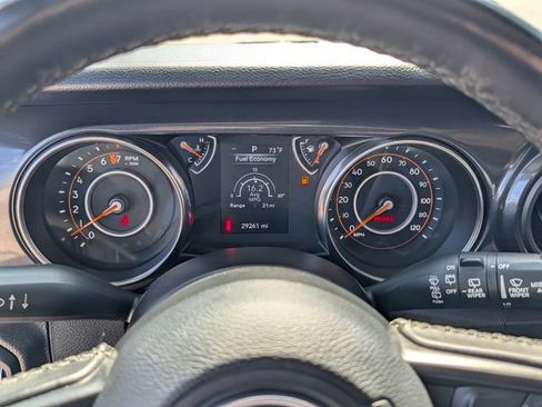 Used 2022 Jeep Wrangler Unlimited Sport AWD/4WD image 18