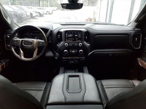 Used 2021 GMC Sierra 1500 Denali w/ Denali Ultimate Package AWD/4WD image 12