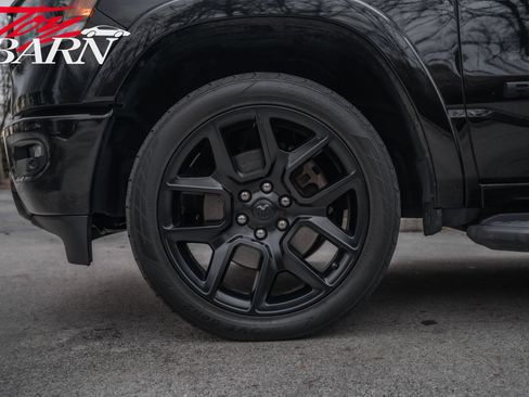 Used 2021 RAM 1500 Laramie image 17