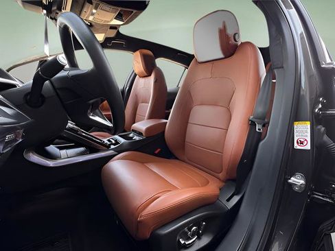 Used 2024 Jaguar I-PACE R-Dynamic HSE image 10