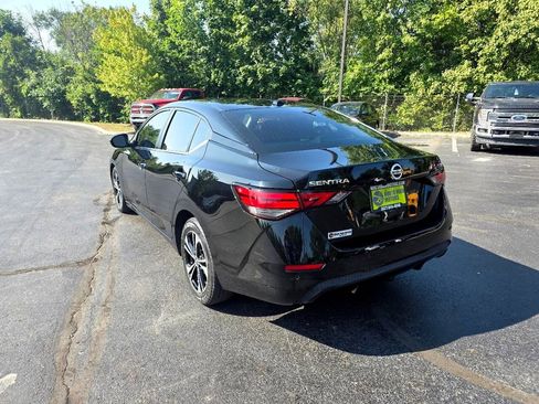 Used 2023 Nissan Sentra SV w/ Trunk Package image 5
