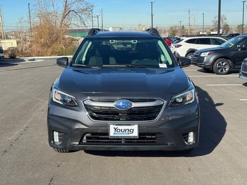 Used 2020 Subaru Outback Premium image 8