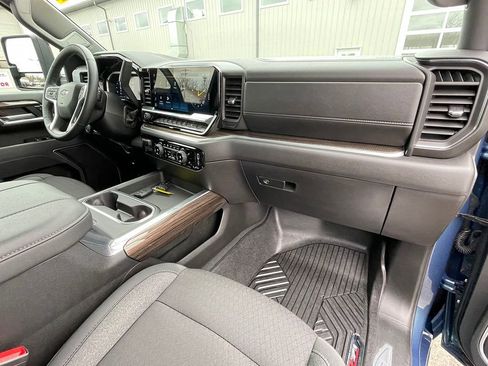 Used 2026 Chevrolet Silverado 2500 LT w/ Trail Boss Package image 29