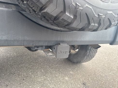 Used 2017 Jeep Wrangler Unlimited Sport w/ Quick Order Package 24S image 20