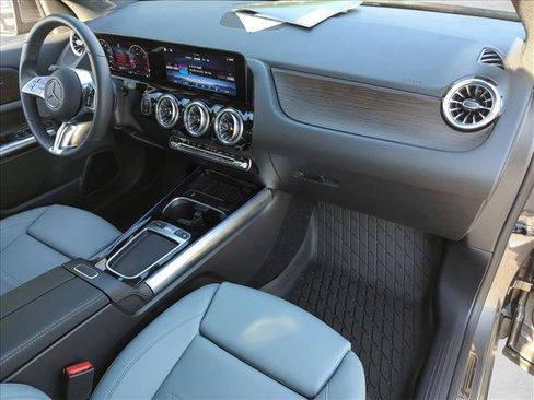 Certified 2026 Mercedes-Benz GLA 250 image 22