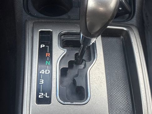 Used 2014 Toyota Tacoma PreRunner w/ SR5 Package image 11