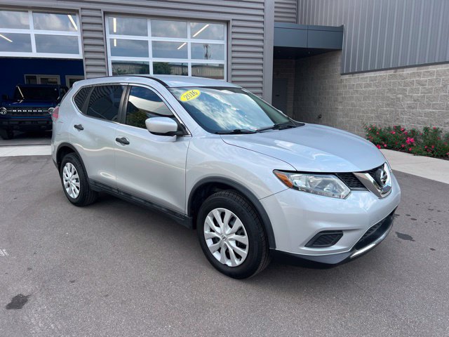 Used 2016 Nissan Rogue S AWD/4WD image 3