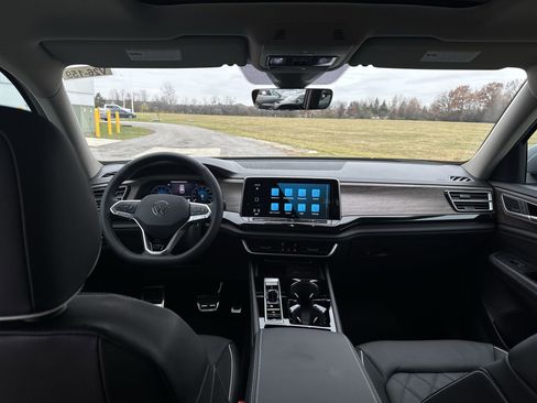 New 2026 Volkswagen Atlas SEL Premium R-Line image 21