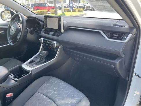 Used 2023 Toyota RAV4 XLE image 28
