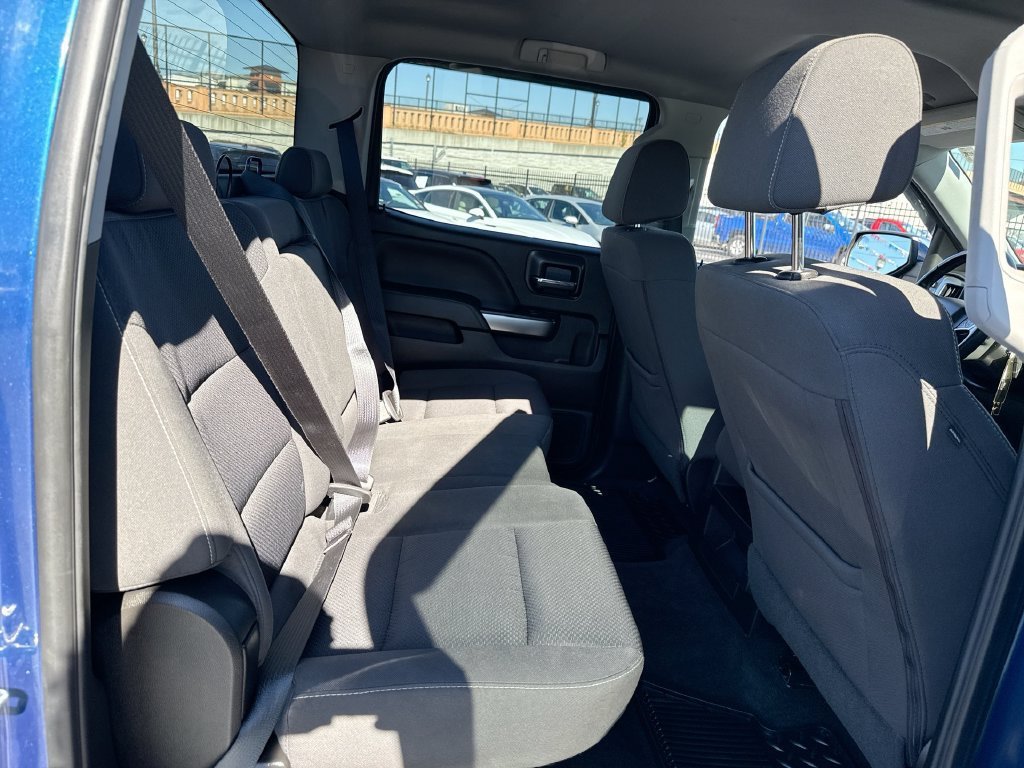 Used 2018 Chevrolet Silverado 1500 LT w/ All Star Edition AWD/4WD image 26