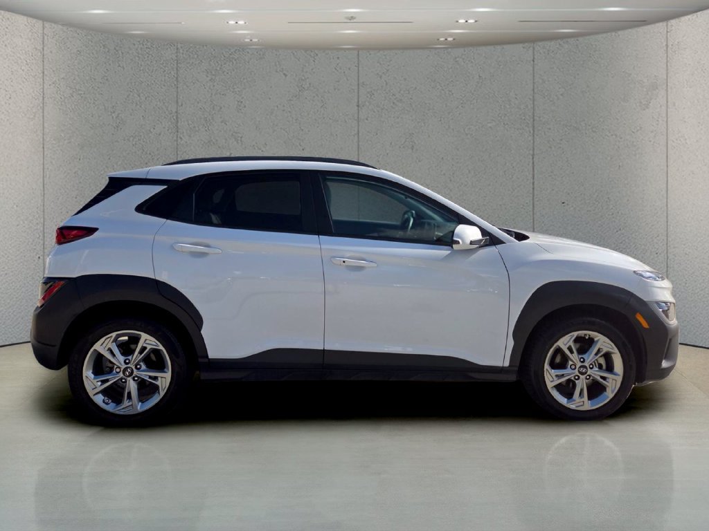 Used 2023 Hyundai Kona SEL w/ Cargo Package FWD image 6