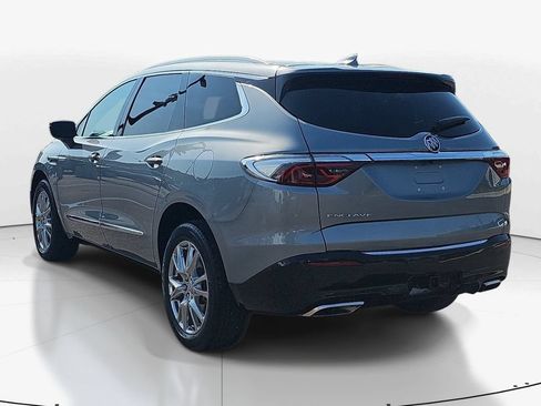 Used 2023 Buick Enclave Essence w/ Experience Buick Package FWD image 8