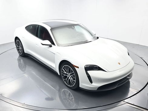 Certified 2021 Porsche Taycan RWD image 40