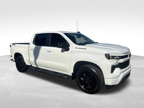 Used 2025 Chevrolet Silverado 1500 RST w/ Dark Appearance Package AWD/4WD image 7