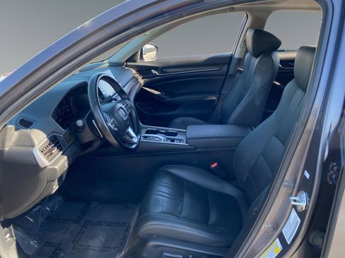 Used 2021 Honda Accord EX-L image 9