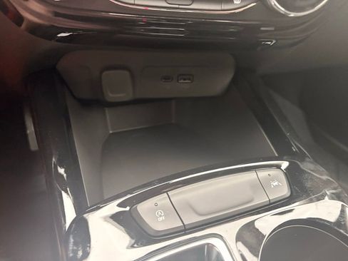 New 2026 Chevrolet Trax ACTIV FWD image 23