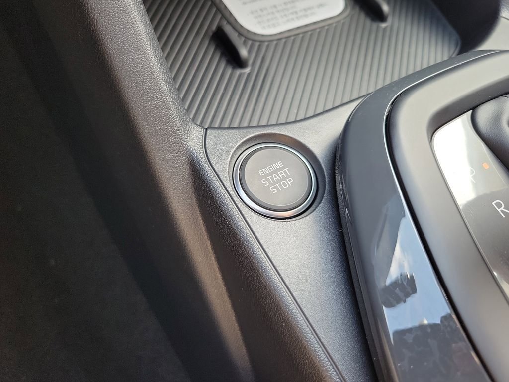 New 2026 Kia K4 EX FWD image 33