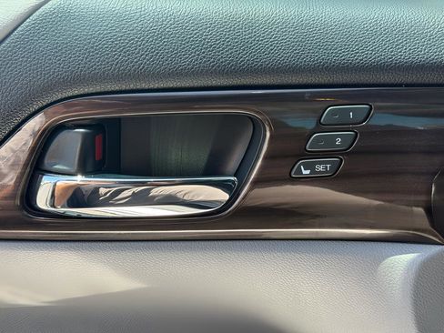 Used 2017 Honda Accord EX-L image 26