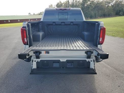 New 2026 GMC Sierra 1500 Denali w/ Denali Reserve Package image 31