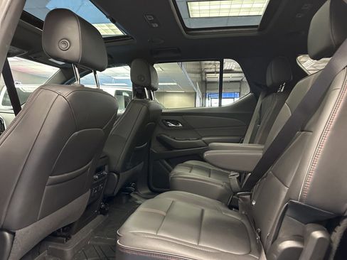 Certified 2023 Chevrolet Traverse RS image 22